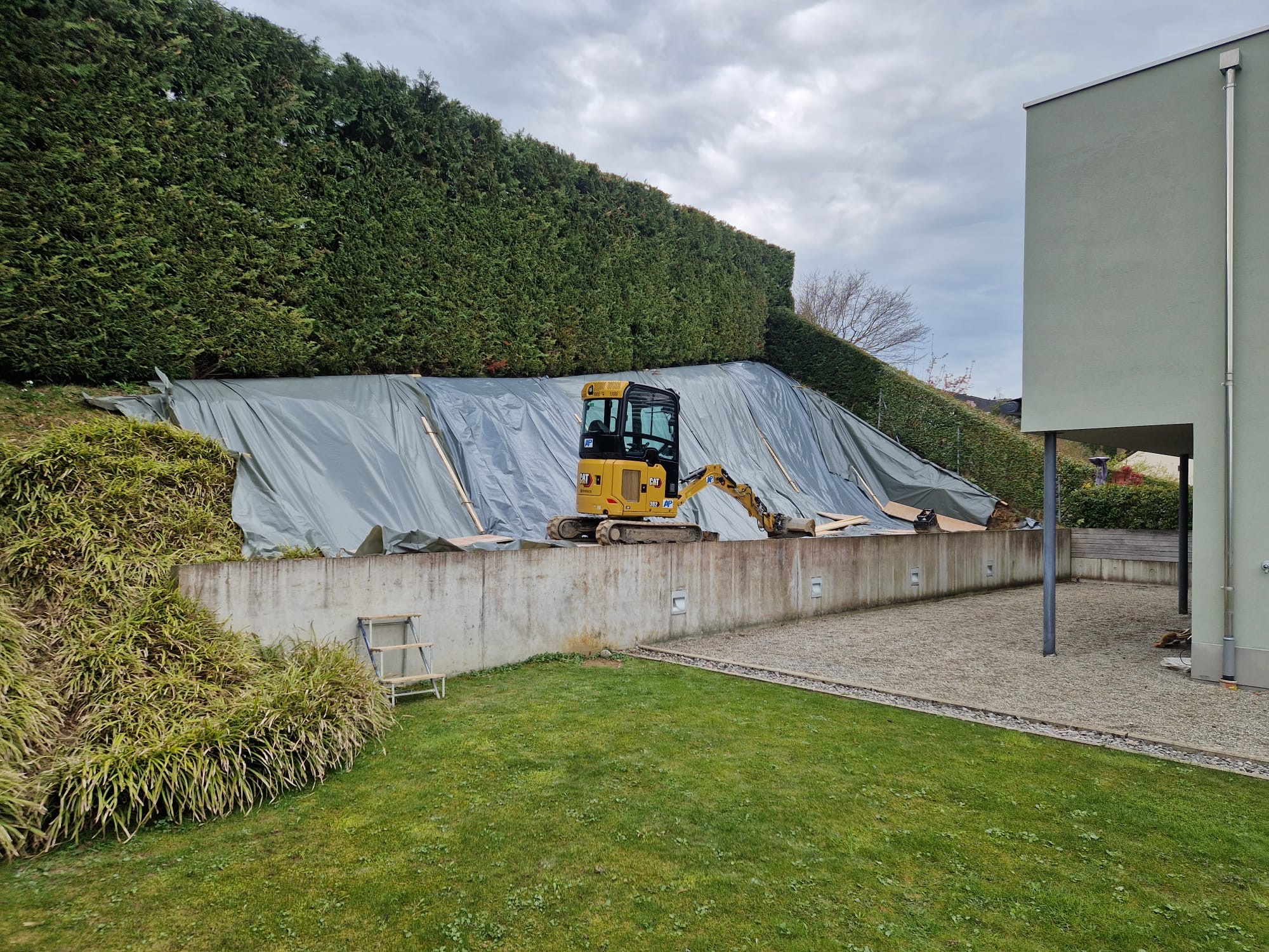 0311847f-fd03-4d63-b522-3c4e240bf573