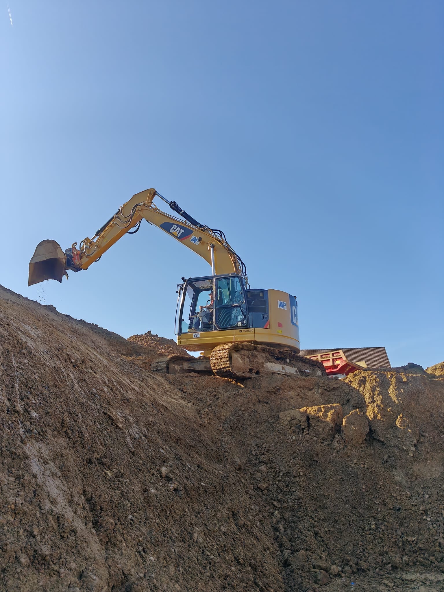 3c27f461-e992-43cd-9903-6f1419cea23b