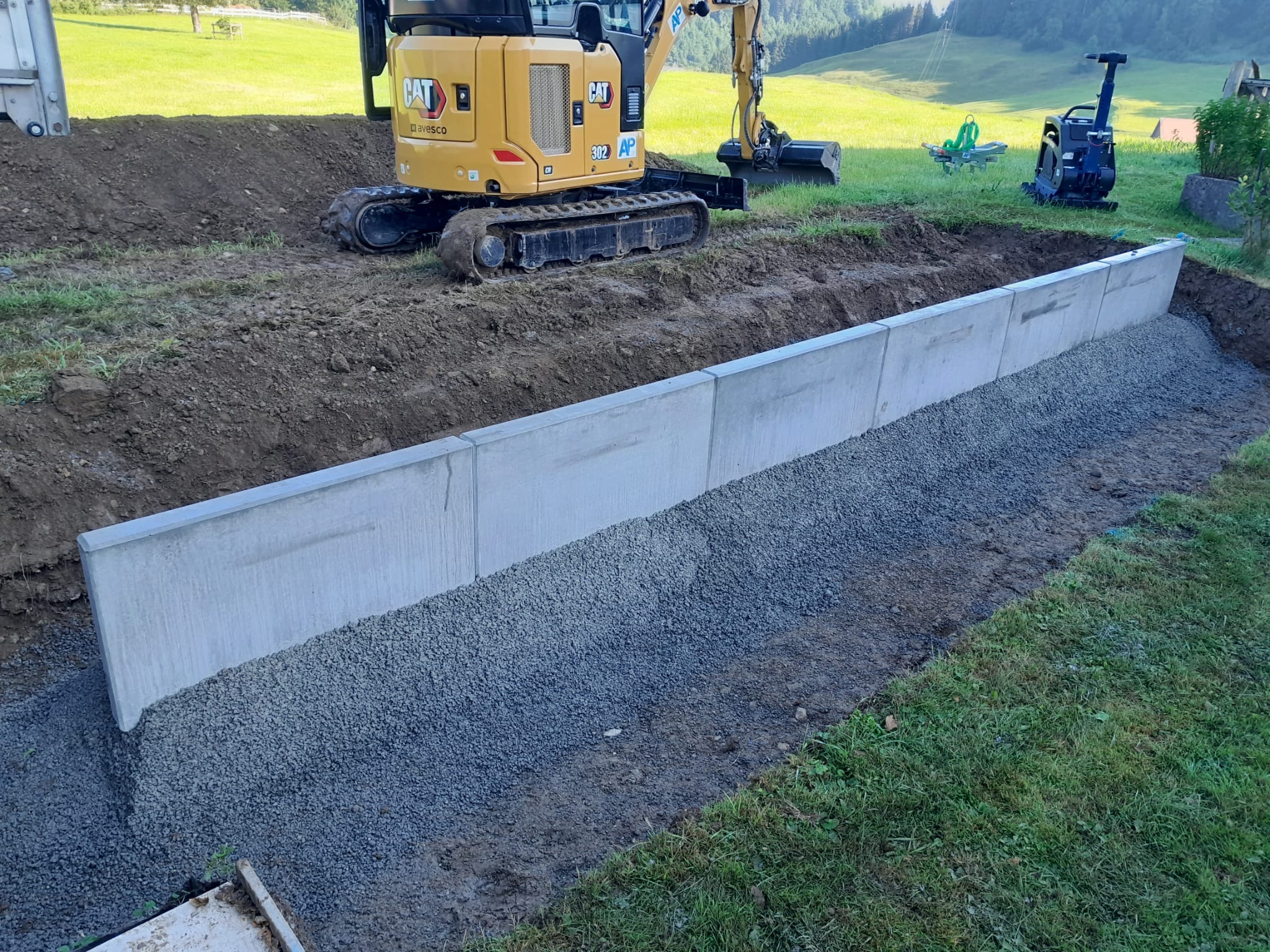 655b913a-03d7-469c-a464-6d260b7ee862