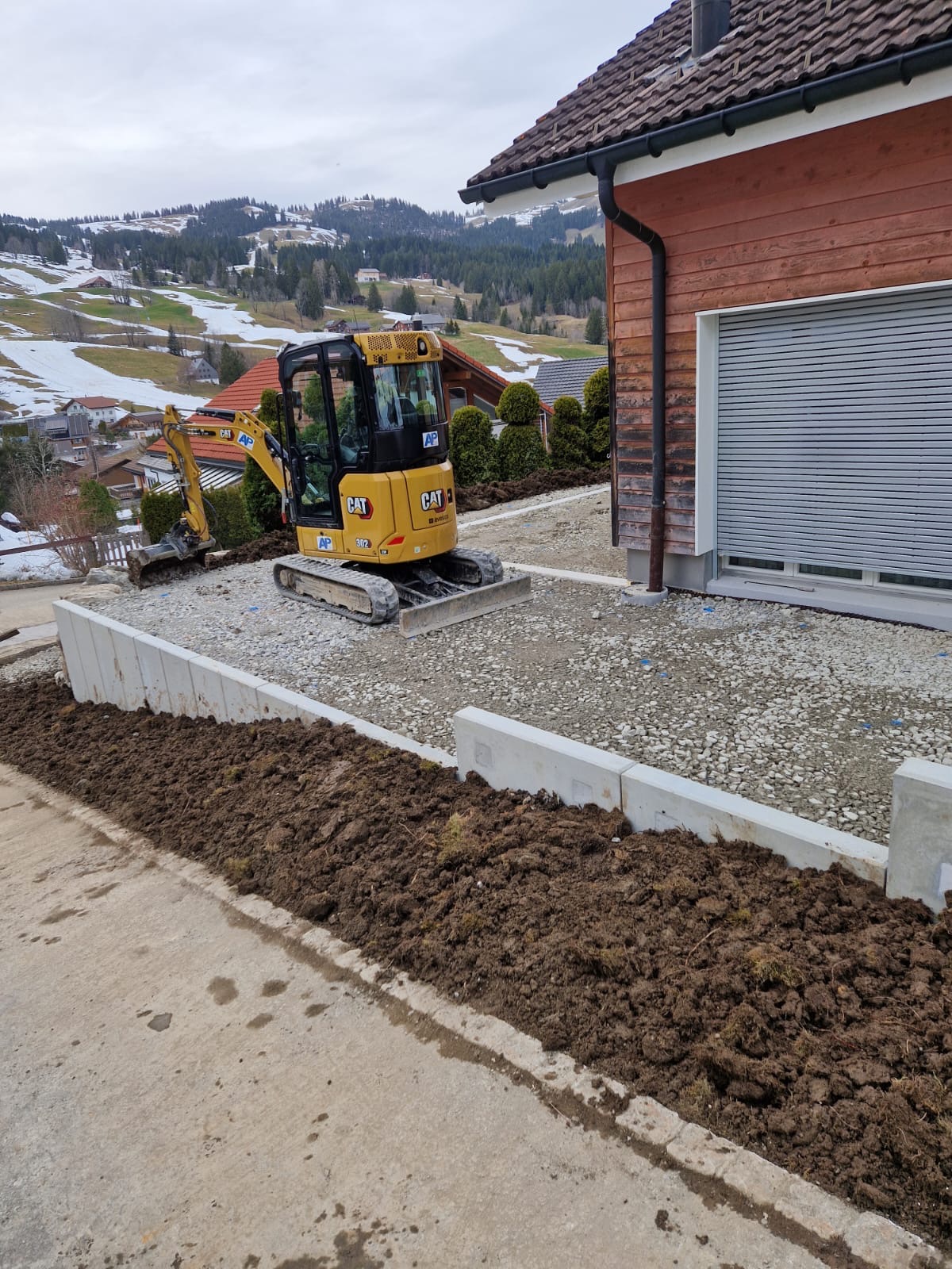 7b06798e-f3f1-4515-ae08-310c8e828031