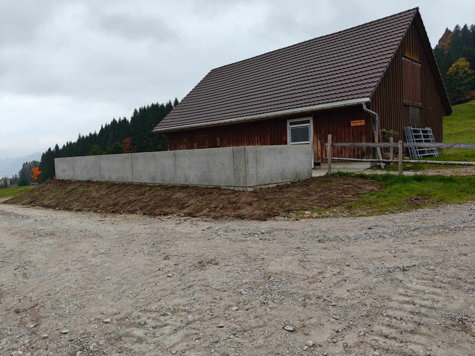 806e2912-966f-4b0a-83b7-9a7e42a7b6a1